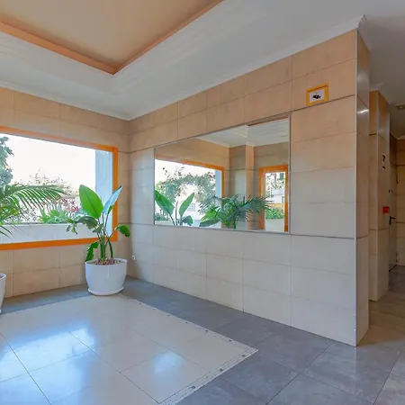 Ambarbeach Sea View Apartament *